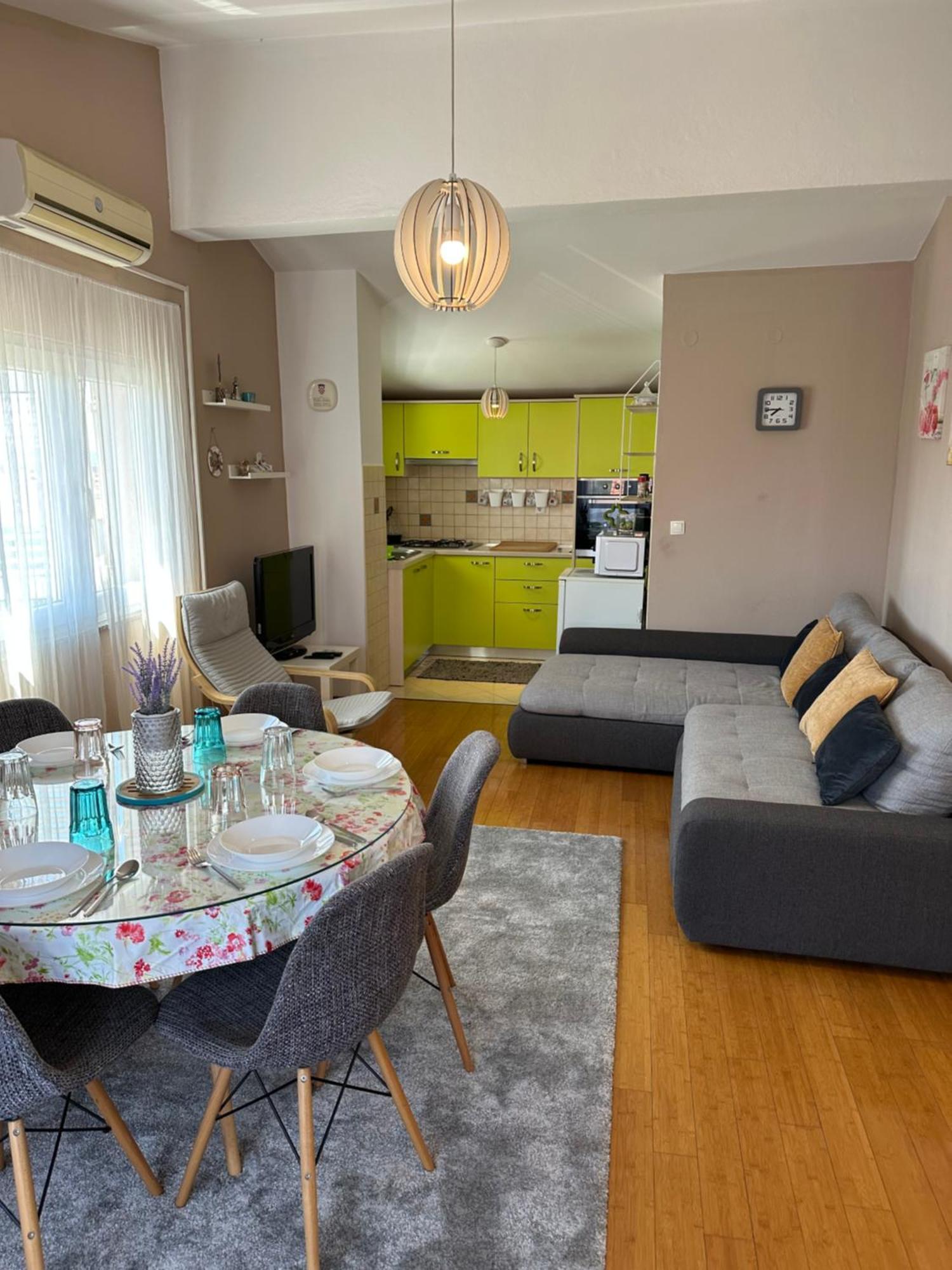 Apartman Rea *** ซาดาร์ ภายนอก รูปภาพ
